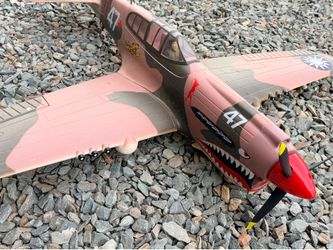 RC airplane p40