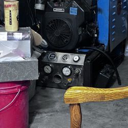 Carpet Cleaning Machine It Comes With Everything Ready To Work 