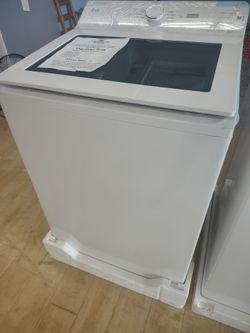 $648(MSRP$1149, Save $501) LG SMART Top Load Washer With Soft Close Lid and AI Sensing