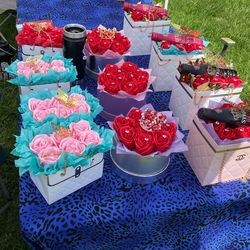 Mother’s Day Gifts 