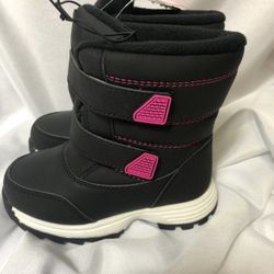 Wonder nation new with tags toddler Girls   snow boots ❄️❄️-Size 9