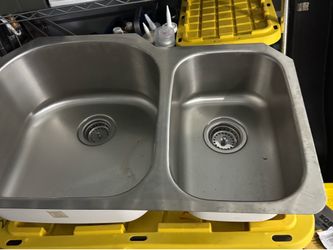 Kitchen sink