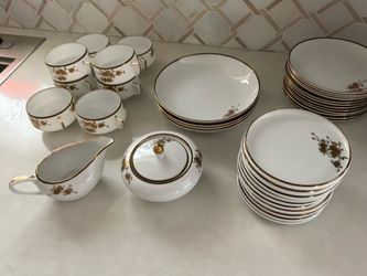 Vintage Japanese Luncheon Set  by Koshida