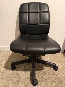 Black Leather Office Chair No Armrests
