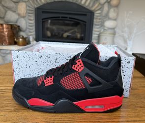 Nike Air Jordan 4 Retro
