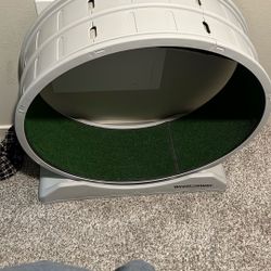 Cat wheel/trademill - Like New! 