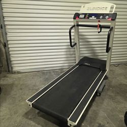 Landice L8 Treadmill commercial grade