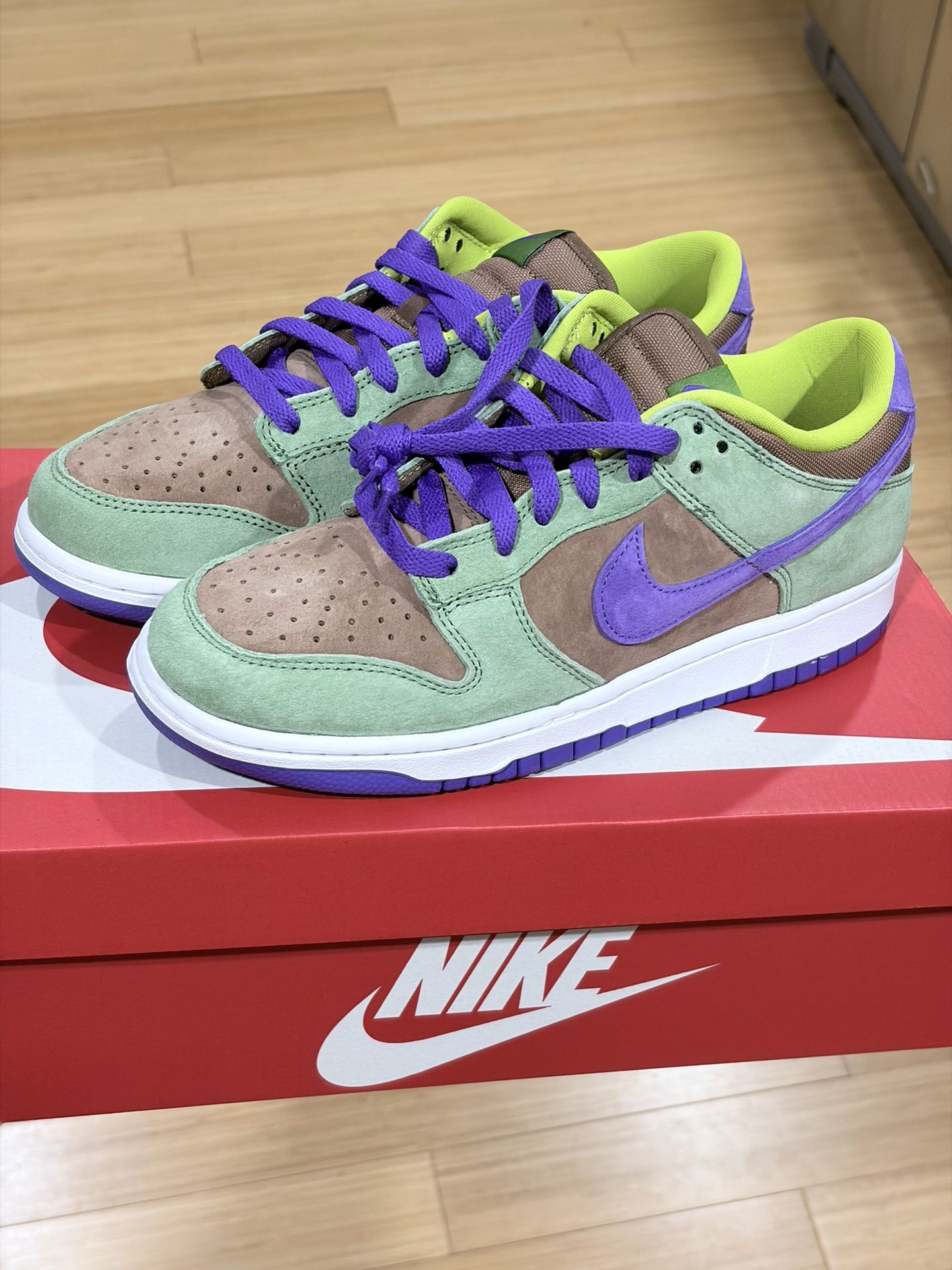 Nike Dunk Low Veneer Men’s Size 9.5