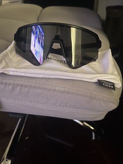 Oakley men Sutro Glasses