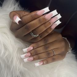 Nails 