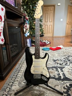 Fender Squire Mini With Travel Bag And Stand