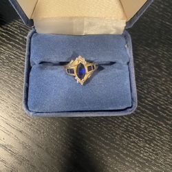 10k gold ring with sapphires