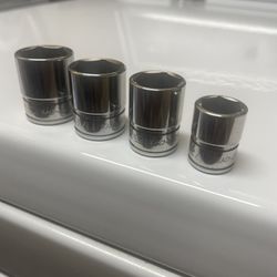 Snap-On 3/8  Dr. SAE Sockets Set Of 4