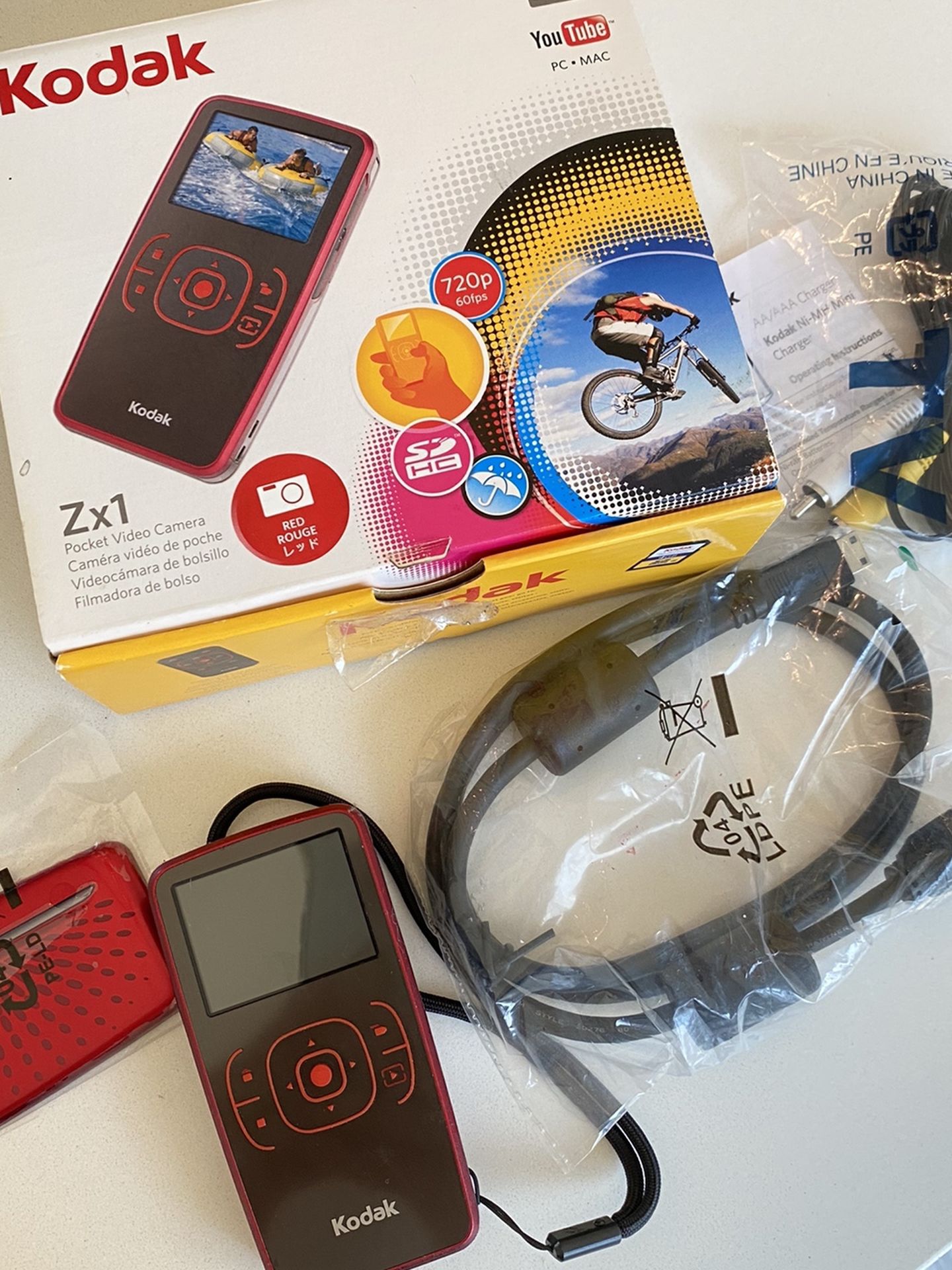 Kodak Z X 1 Pocket Video Camera 