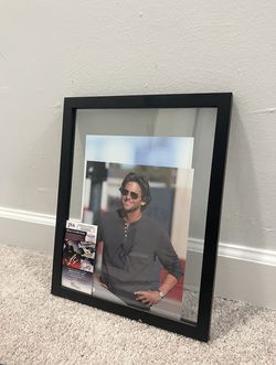 BRADLEY COOPER AUTOGRAPH