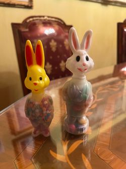 Vintage Easter,E.Rosen Vintage Rabbits plastic Candy