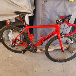 Trek Madone Kammtail Virtual Foil Oclv 400