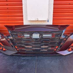 2023 -2024- 2025 NISSAN ALTIMA FRONT BUMPER  GRILL OEM