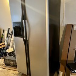 Great Garage Refrigerator!!