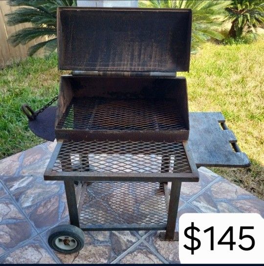 BBQ Custom Grill New Mesh Can Deliver