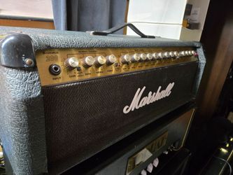 Marshall 8200 Bi-Chorus Valvestate 200 head