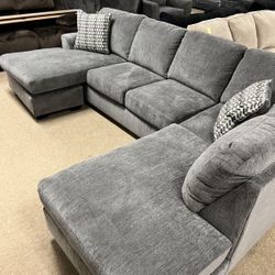 Stunning Stylish Cozy Sectional! 