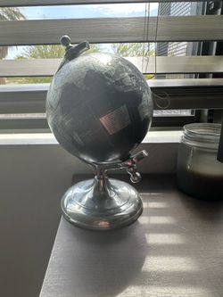 Modern Metallic Desktop Globe - Silver & Black Decorative World Globe