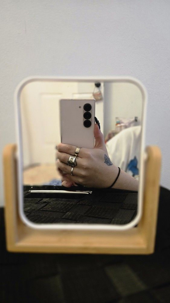 Double Sided Mirror/Regular & Zoom