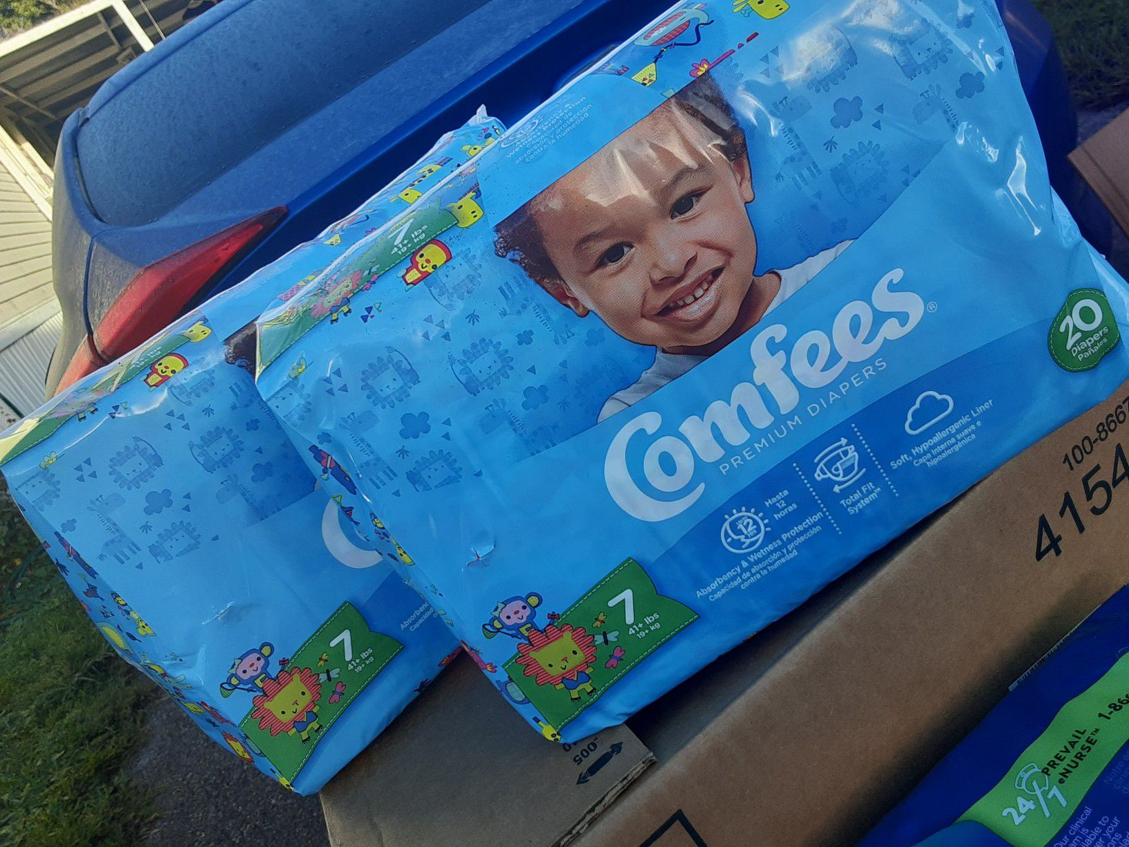 Comfees diapers for boys or unisex