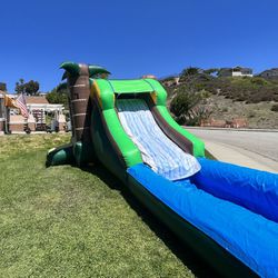 Bounce House With Waterslide Combo Jumper