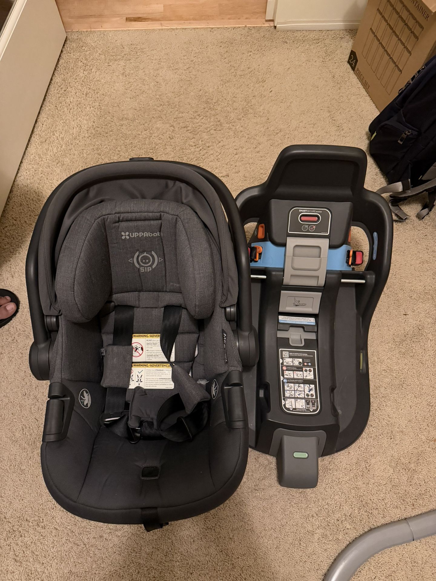 Uppa Baby Mesa Max Infant Car Seat With Base