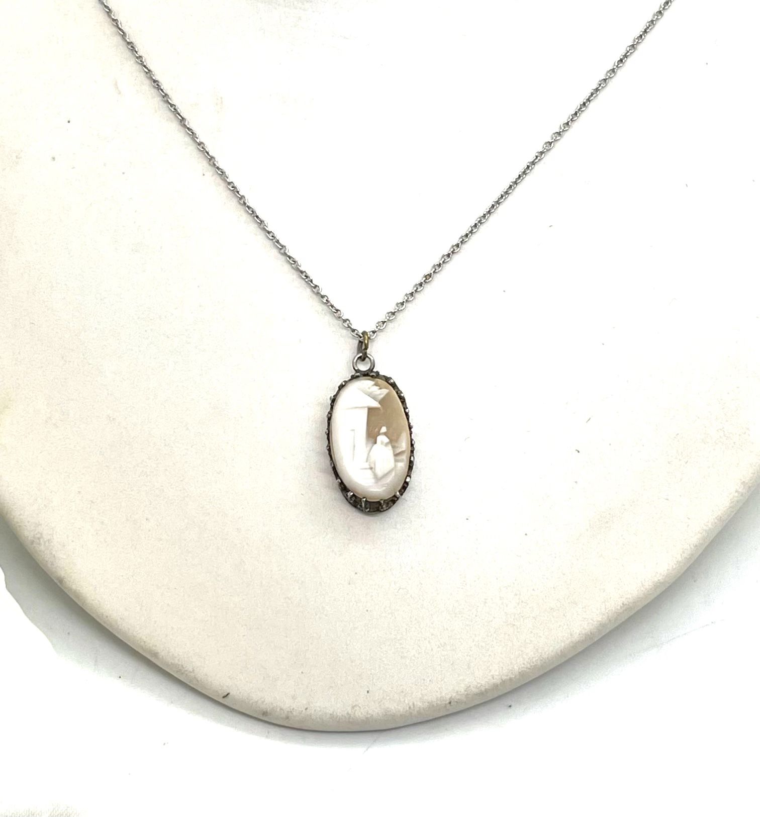 Antique Genuine Cameo Shell Necklace 20”