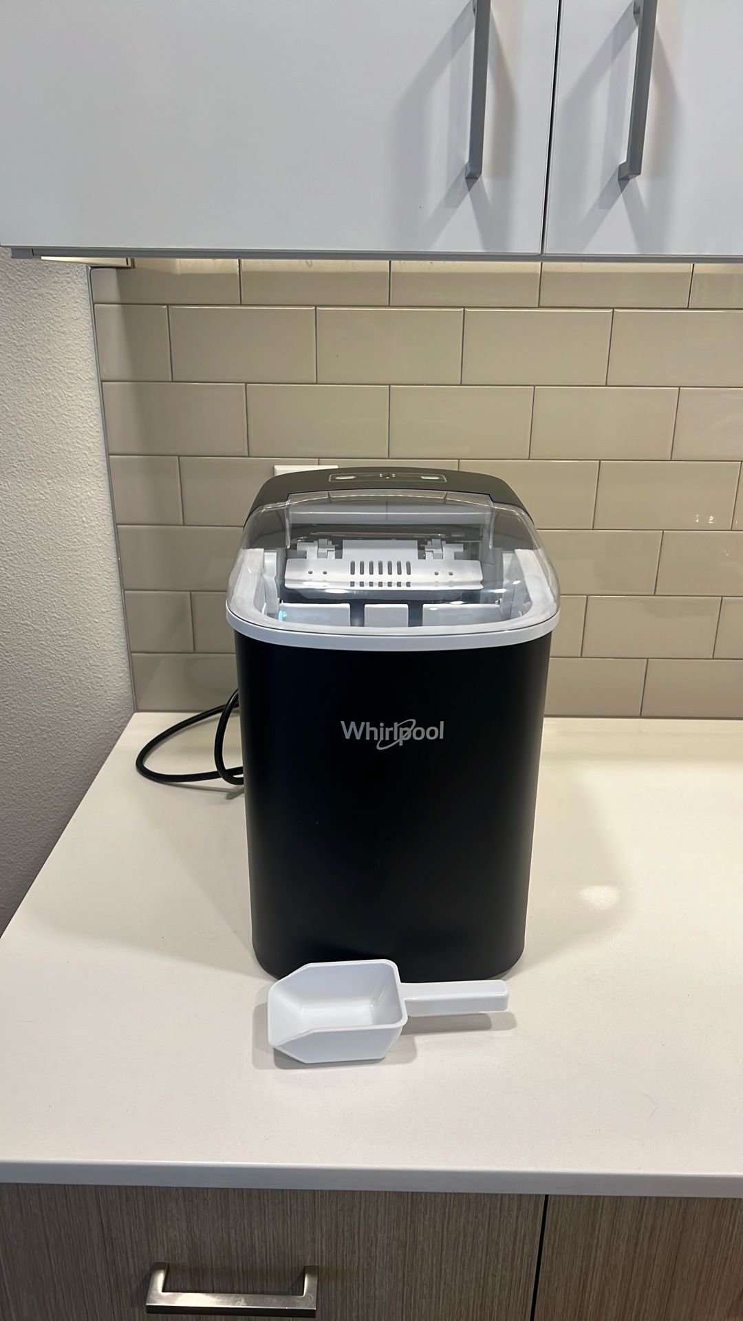 Whirlpool Countertop Ice Maker
