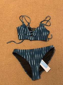 Cup she bathing suit