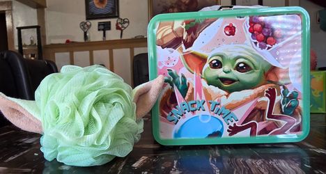 Bath & body works grogu lunch box & loofah, sponge star wars mandalorian