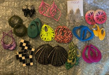 Womens Earrings 
