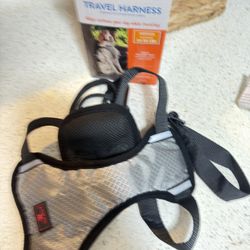 Top Paw Dog Car Travel Harness (Medium) – Like New