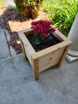Cedar Planter Box