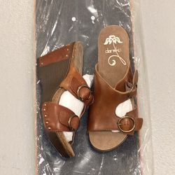 NEW Women Dansko shoes Only $40-70 a pair 38 7.5 8