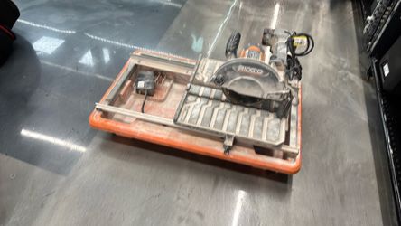 Ridgid 9amp 7” Corded Wet Tile Saw NO STAND Used w/ Pump