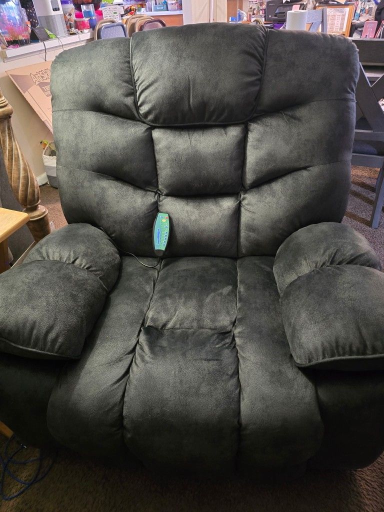 Power Massage And Heat Recliner 