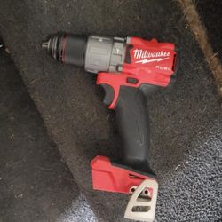 Milwaukee M18 Fuel Hammer Drill