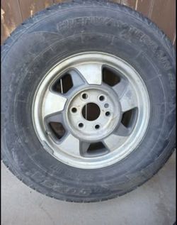 Only 1 tire and rim