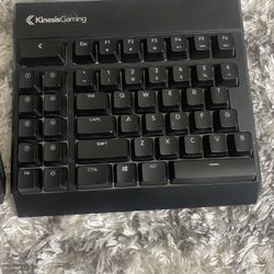 Kinesis Gaming Keyboard Freestyle Edge RGB