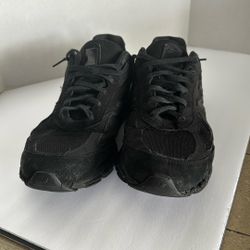 New Balance Size 14 Sneakers Black 