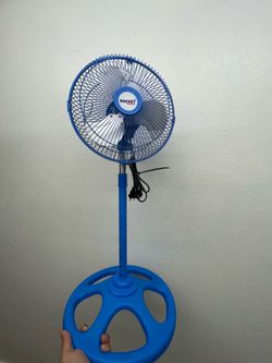 Rocket fan for kids or personal use