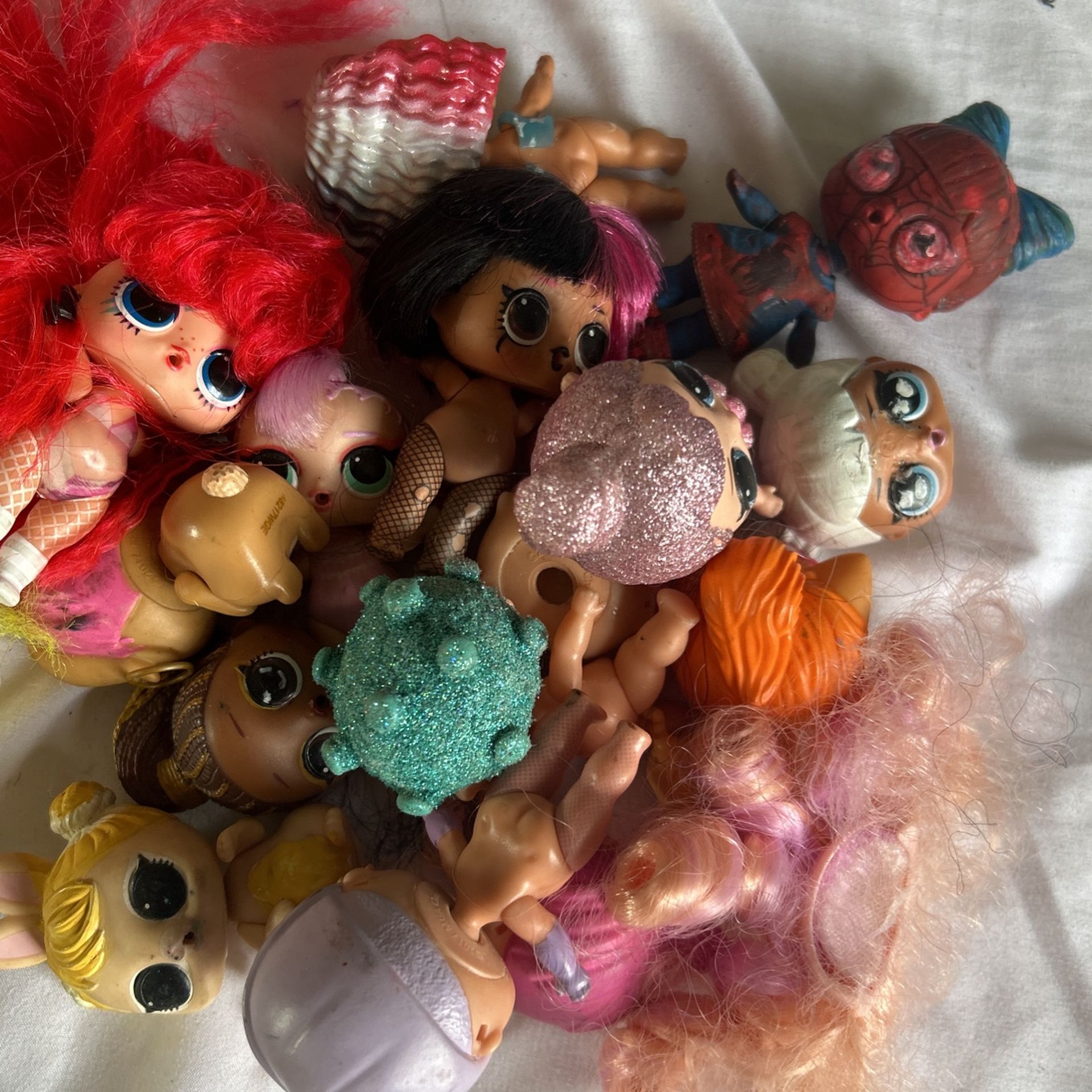LoL Dolls
