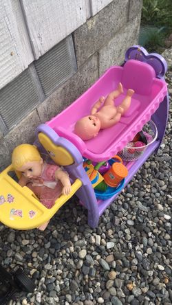 Girls play station 2 dolls 2 pretending fruit baskets all u see in picture is included