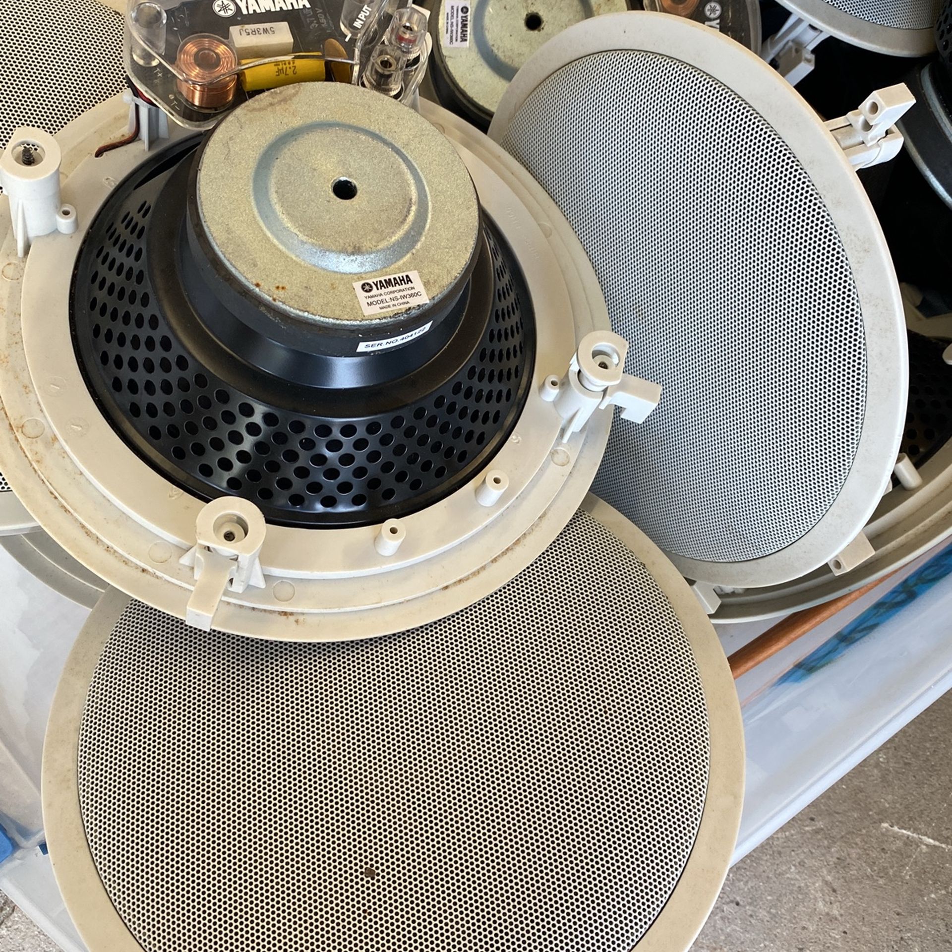 Yamaha NS-IW360C Natural Sound 2-Way Ceiling Speaker System