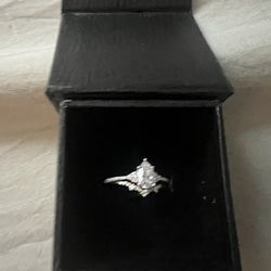 Pear Cut Moissanite Engagement Ring Set Unique Sliver  Engagement Ring Vintage Curved
